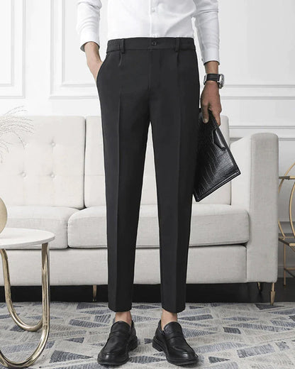 https://cdn.shopify.com/s/files/1/0841/0670/7223/files/alessandro-toscani-black-s-augusto-elegant-fabric-pants-38522049036522_3000x_6b0f8d82-46b3-422e-8f1b-1db644d745a1.jpg?v=1732936203