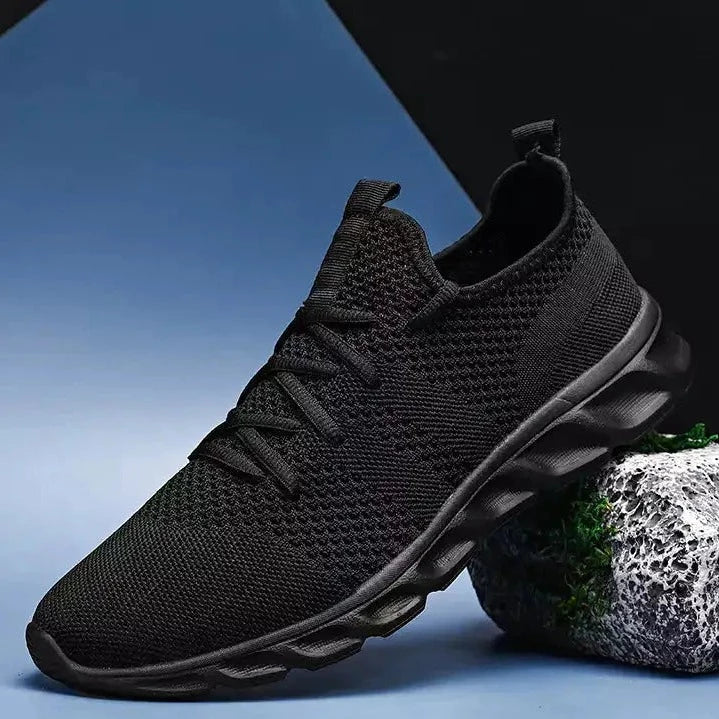 Max Comfort Sneakers